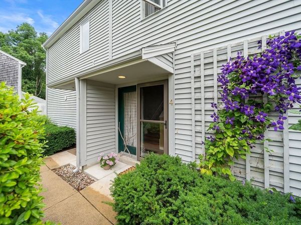 4 Barberry Mew, Unit 4, Sandwich, MA 02563