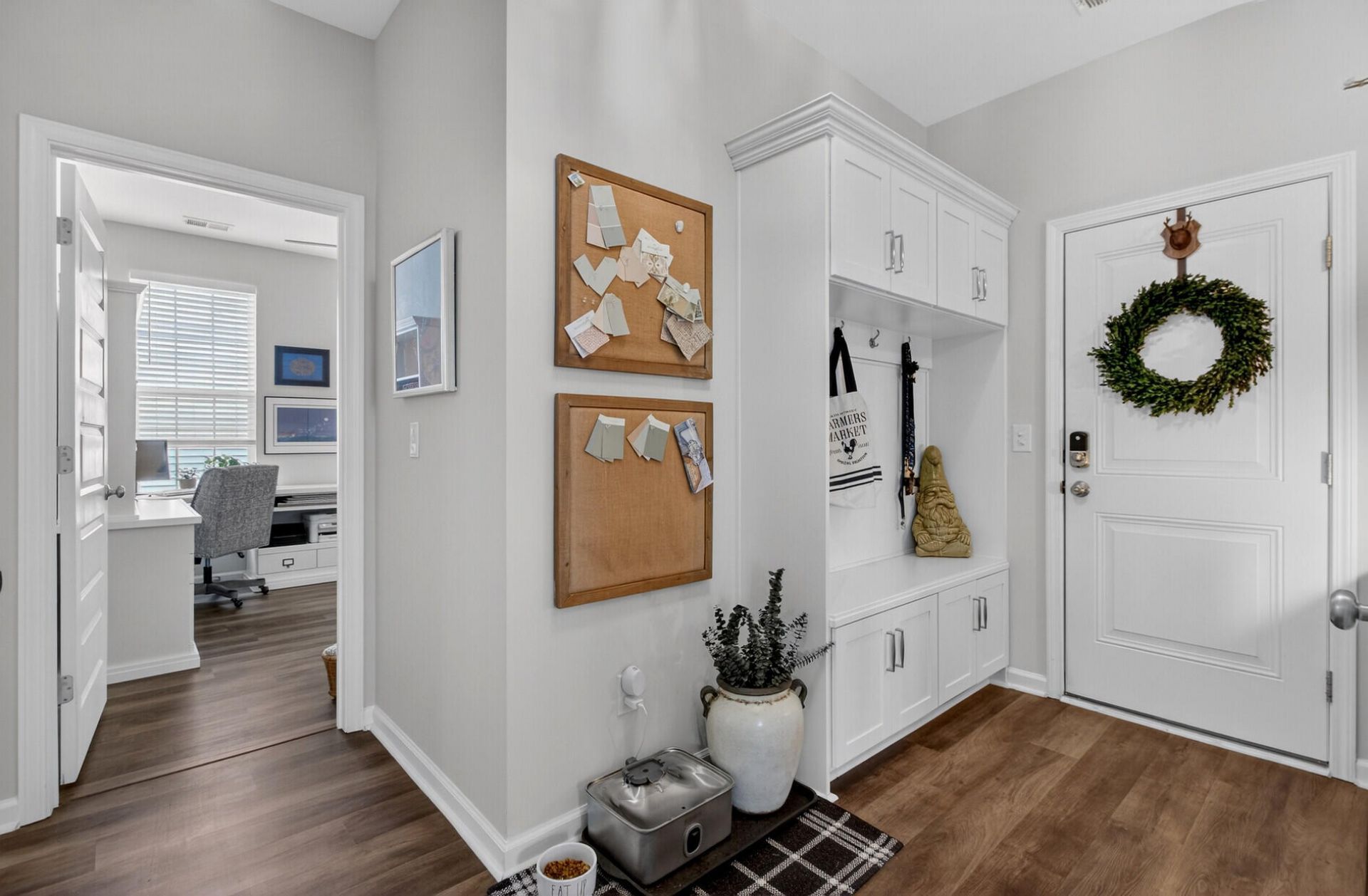 492 Rowley Lane Photo 35