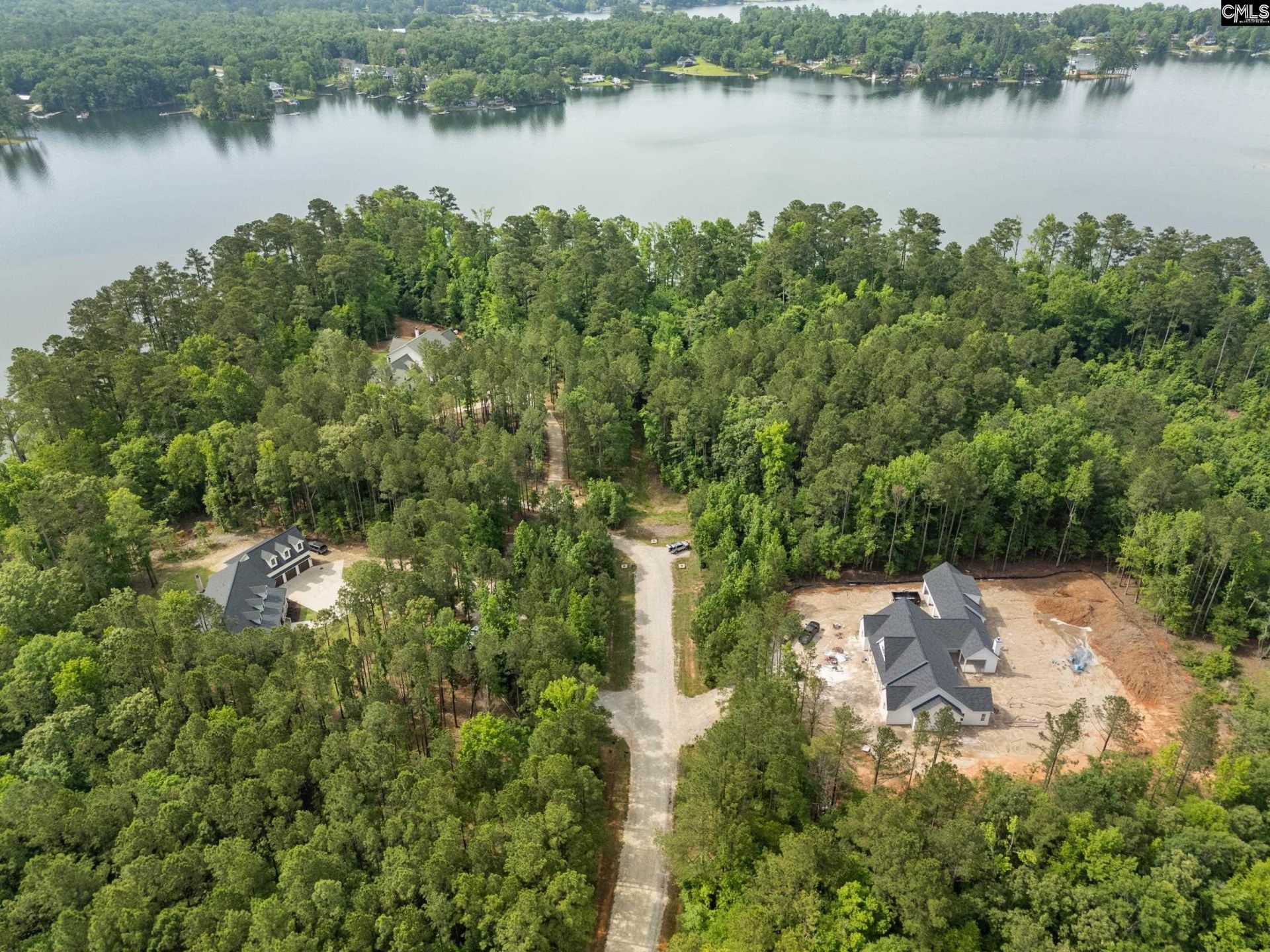 660 Clipper Trail  Photo 10
