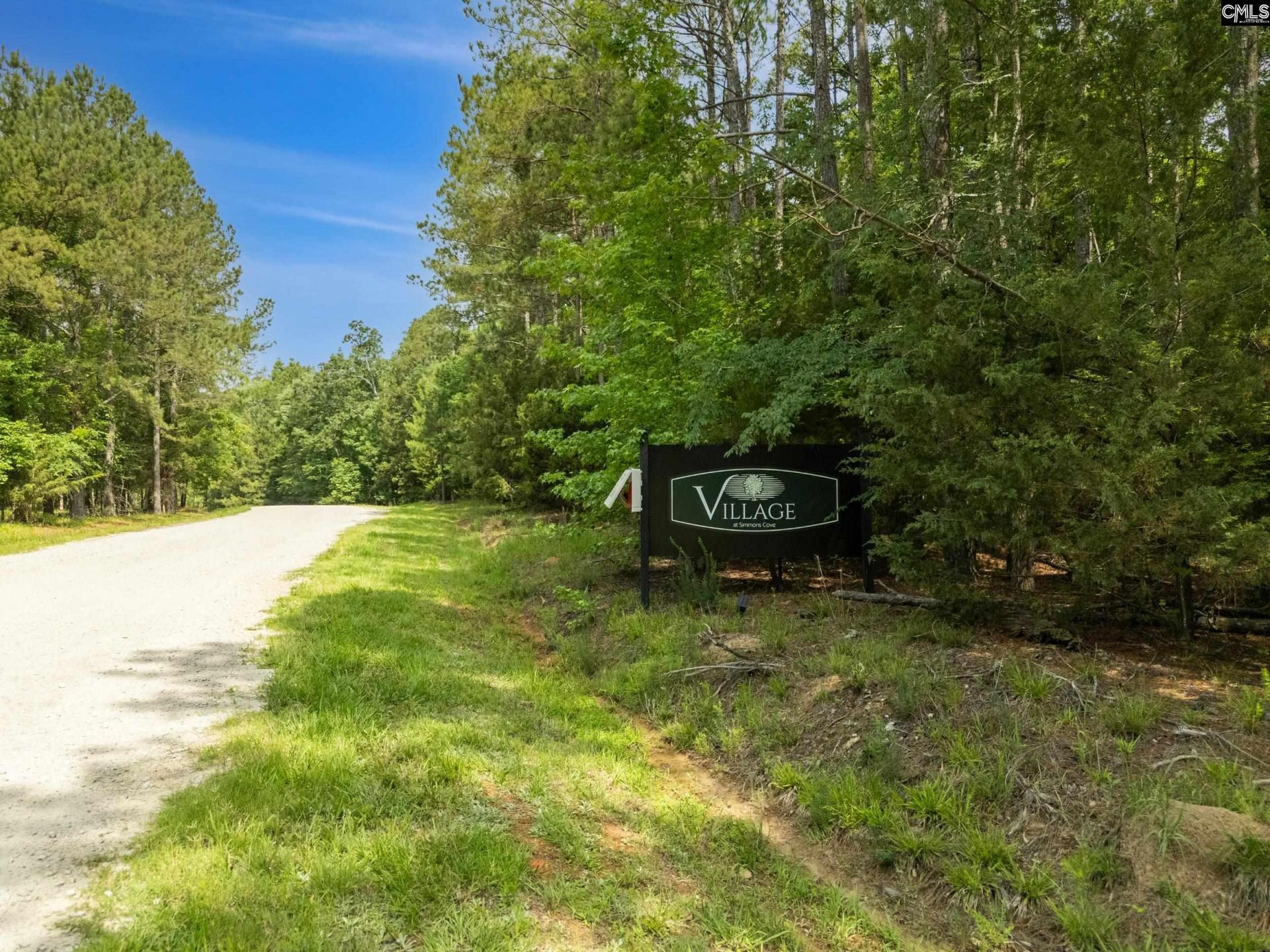 660 Clipper Trail  Photo 4