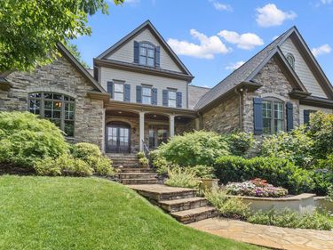 6633 Rest Haven Drive, Raleigh, NC 27612