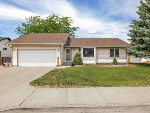 253 Coronado Ave, Twin Falls, ID 83301