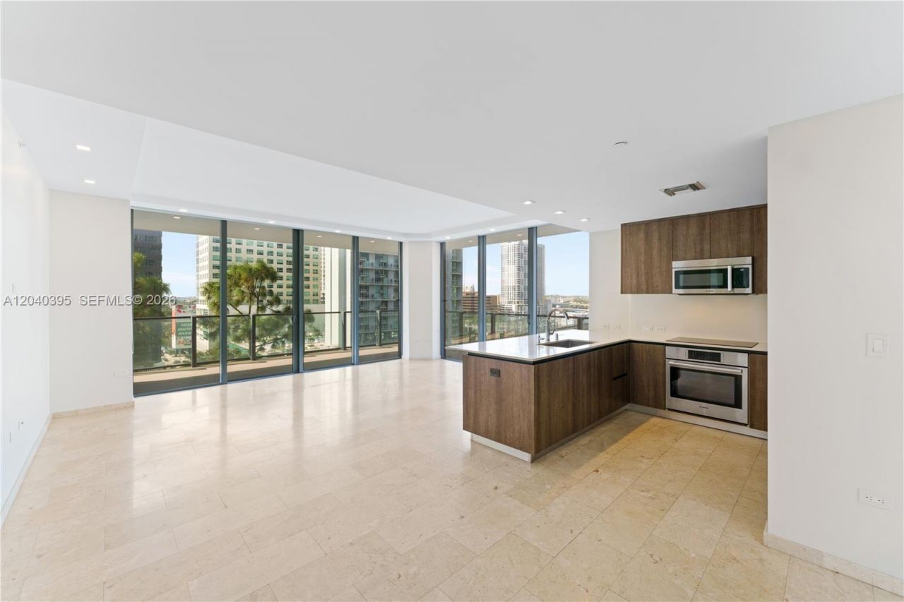88 SW 7th St , Unit 712, Miami, FL 33130 Photo