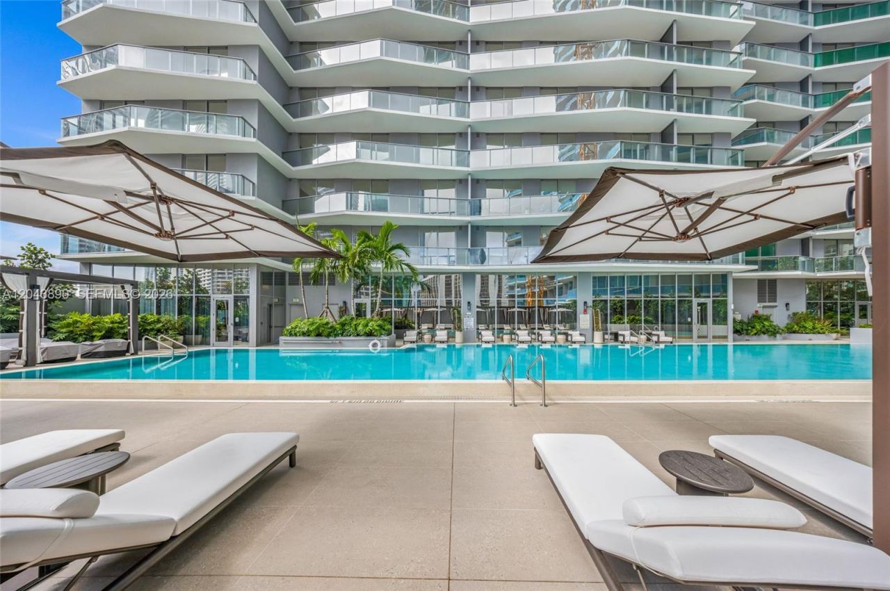 77 SE 5th Street , Unit 1708, Miami, FL 33131 Photo