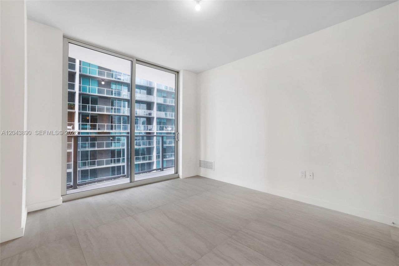 77 SE 5th Street , Unit 1708, Miami, FL 33131 Photo
