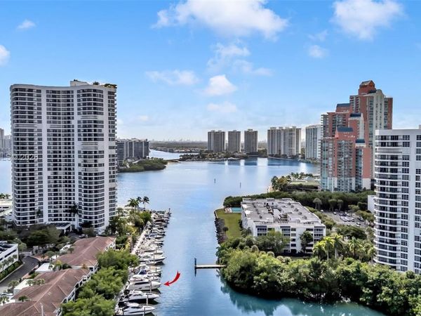 3575 Mystic Pointe Dr #3 , Aventura, FL 33180