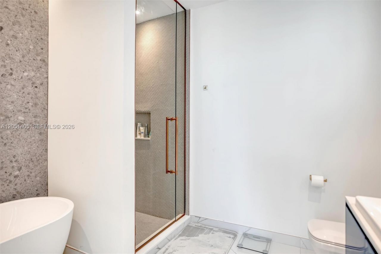 2655 S Bayshore Dr, Unit 1805, Miami, FL 33133 Photo