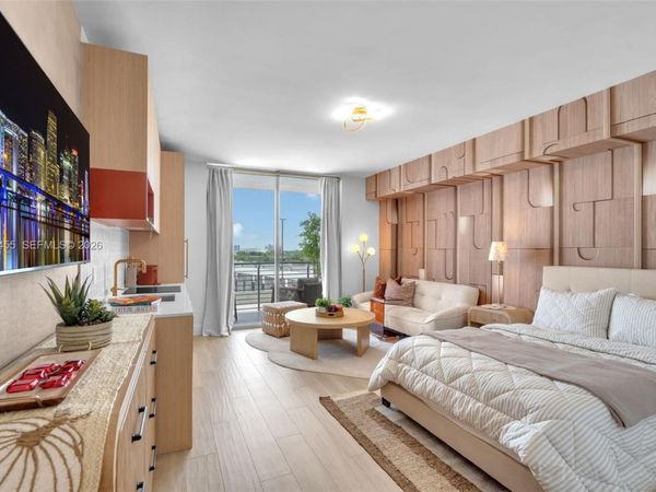 90 NE 32nd St, Unit 620, Miami, FL 33137