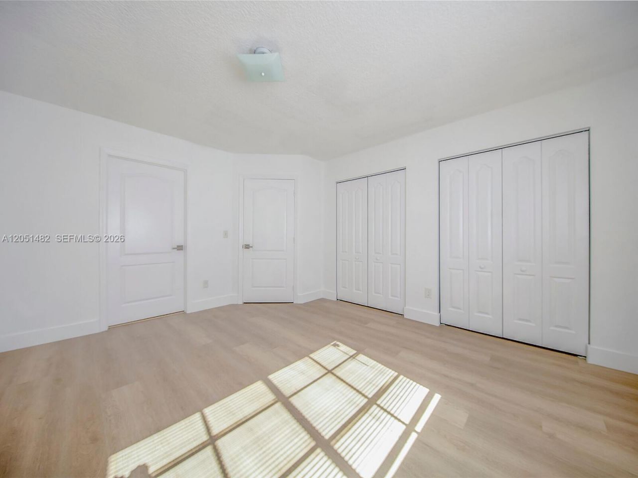 8260 NW 10th St , Unit 6, Miami, FL 33126 Photo