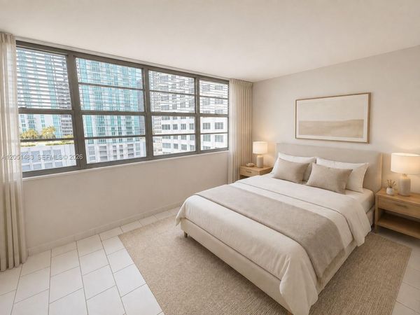 905 Brickell Bay Dr, Unit 1523, Miami, FL 33131