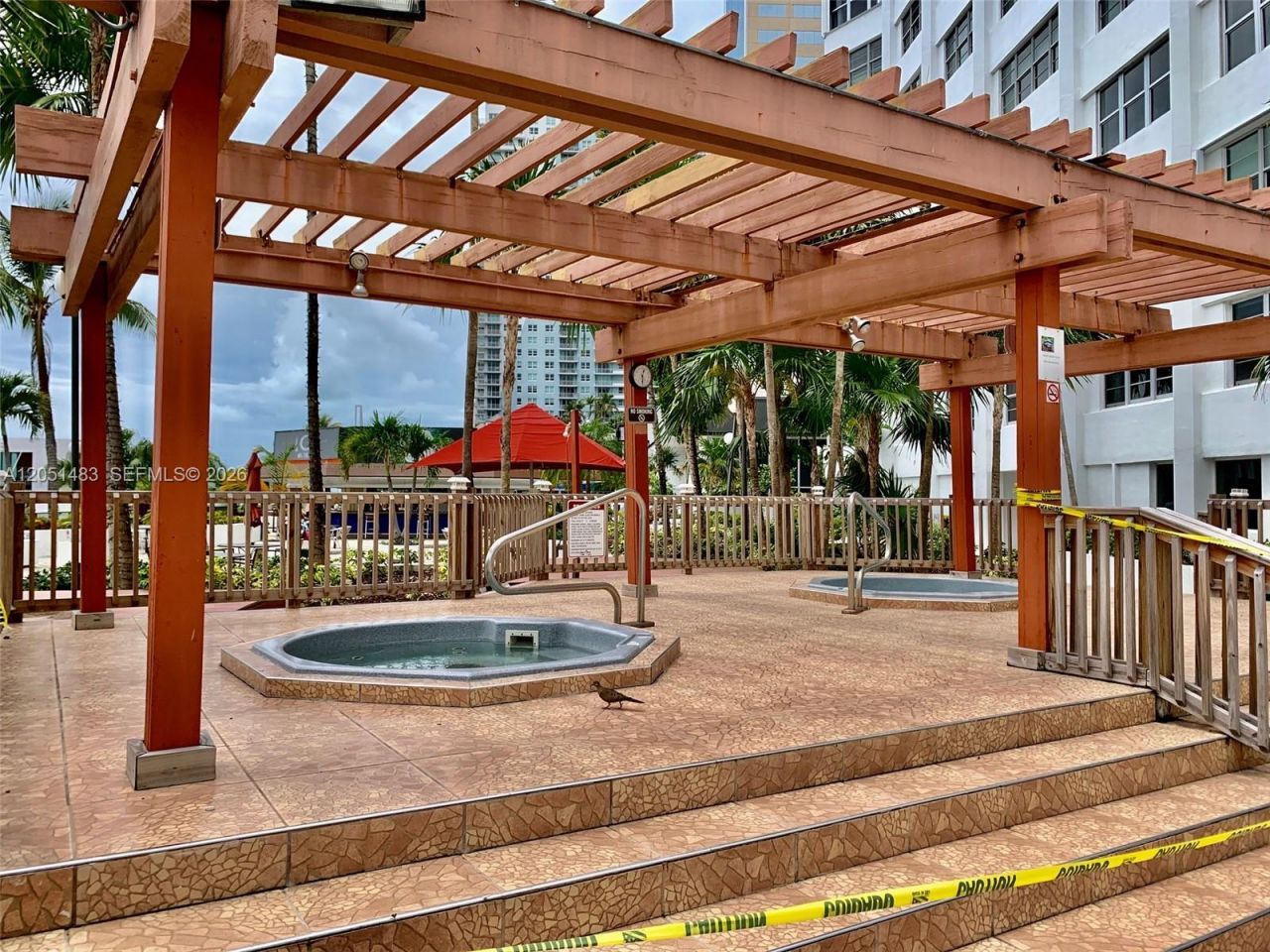 905 Brickell Bay Dr, Unit 1523, Miami, FL 33131 Photo