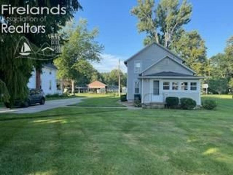 411 Wilbor Avenue, Huron, OH 44839 Photo 5
