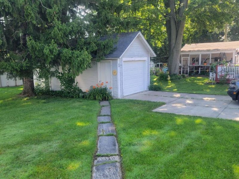411 Wilbor Avenue, Huron, OH 44839 Photo 6