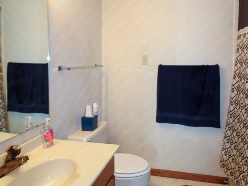 2594 E Sun Valley Drive, Unit 204, Port Clinton, OH 43452 Photo 23