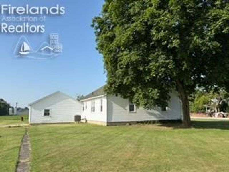 1019 N SR 635, Bascom, OH 44809 Photo 7