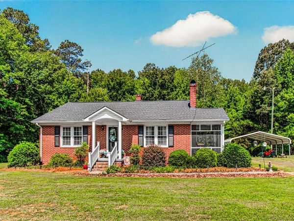 1267 Love Joy Road , Troy, NC 27371