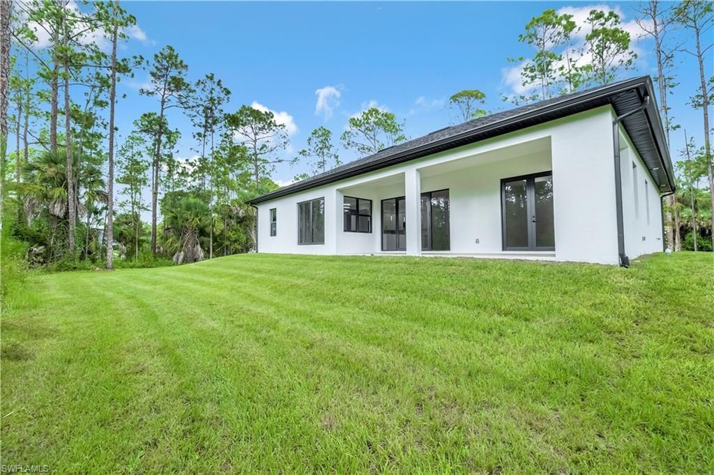 2946 18th Ave Ne, Naples, FL 34120 Photo