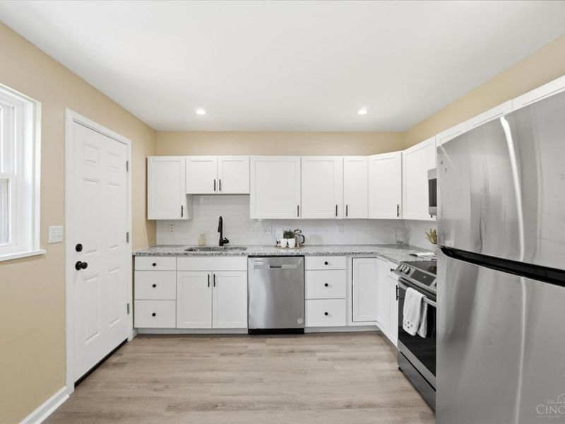 29 Hartwell Court, Cincinnati, OH 45216 Photo 6