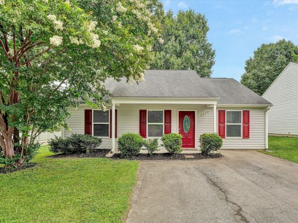 3704 New Spring Branch RD SE, Roanoke, VA 24014