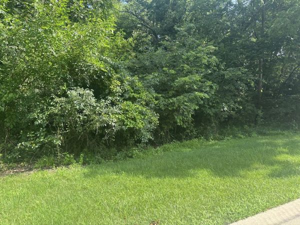 1182 Deerpath Court , Fox Lake, IL 60020