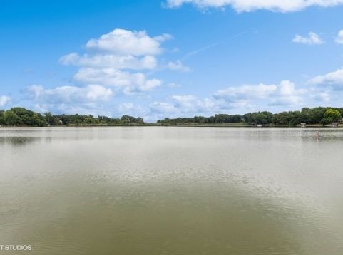 Main Photo