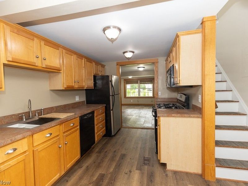 4080 W 229th Street, Fairview Park, OH 44126 Photo 11