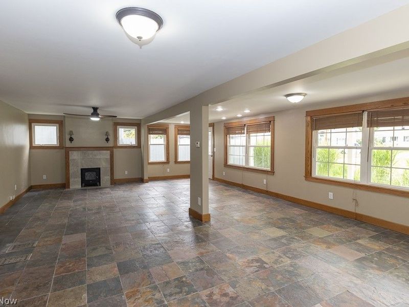4080 W 229th Street, Fairview Park, OH 44126 Photo 6