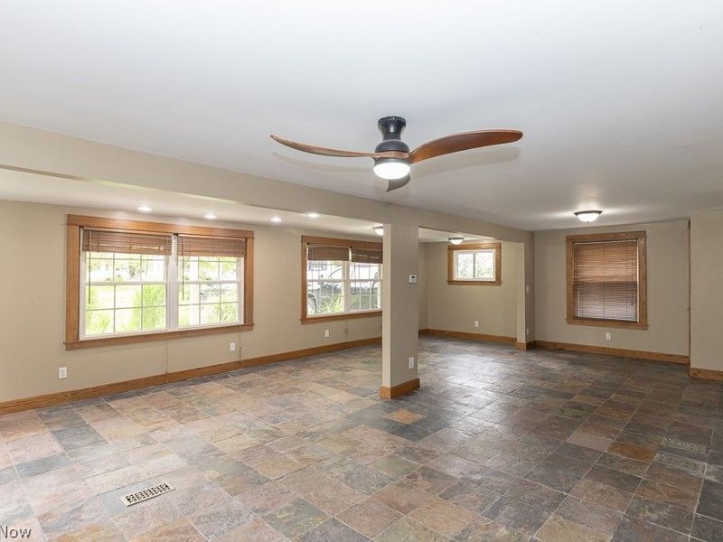 4080 W 229th Street, Fairview Park, OH 44126 Photo 7