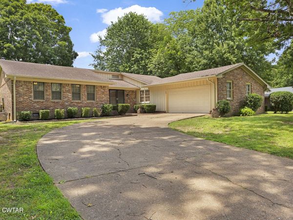 59 Fairway Cove , Jackson, TN 38305
