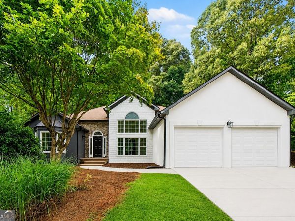 265 Lakeview Lane, Hiram, GA 30141