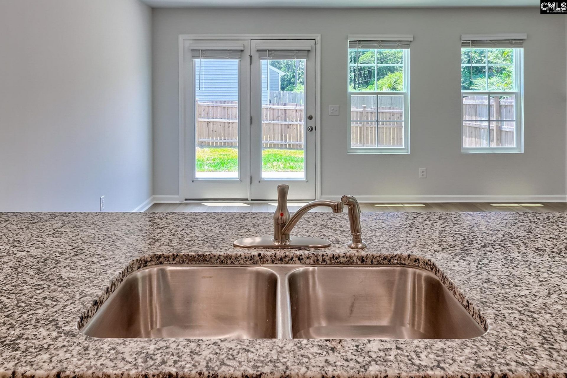 804 Wolfsburg Road Photo 10