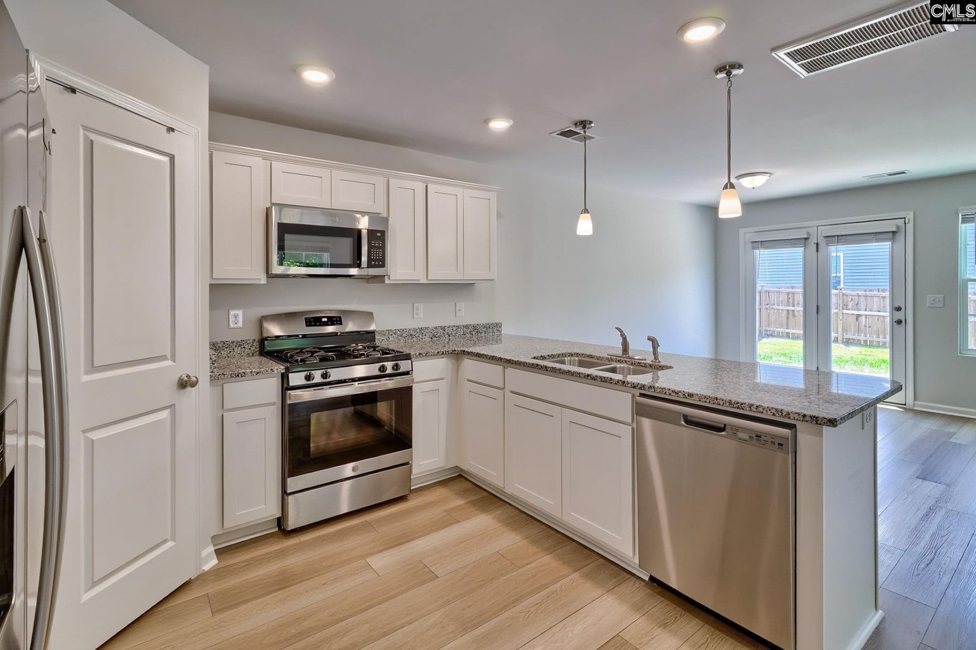 804 Wolfsburg Road Photo 9