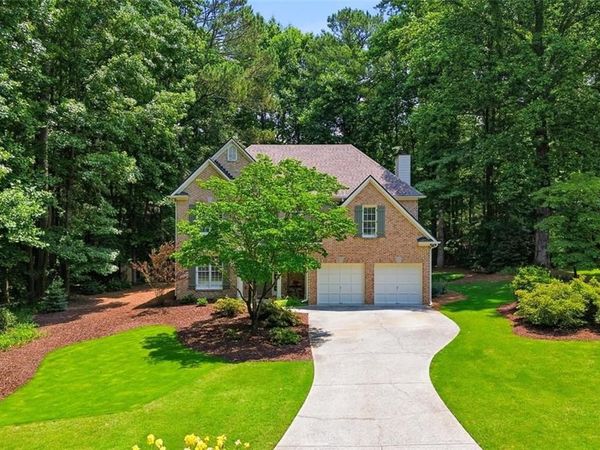 6795 Fox Creek Drive , Cumming, GA 30040