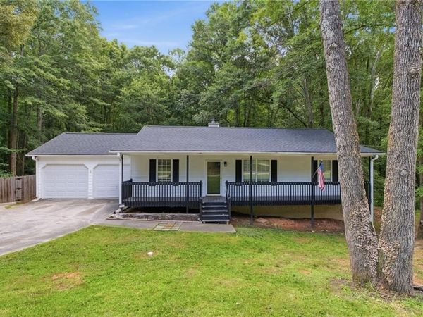 108 Shadow Wood Drive, Douglasville, GA 30134