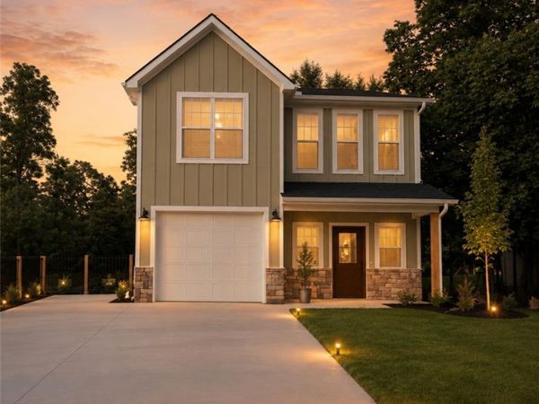 4 Mchugh Lane, Bella Vista, AR 72715