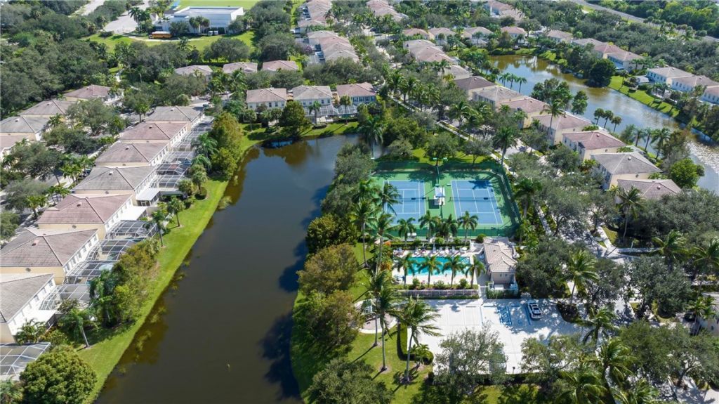 435 Capistrano Drive, Palm Beach Gardens, FL 33410 Photo