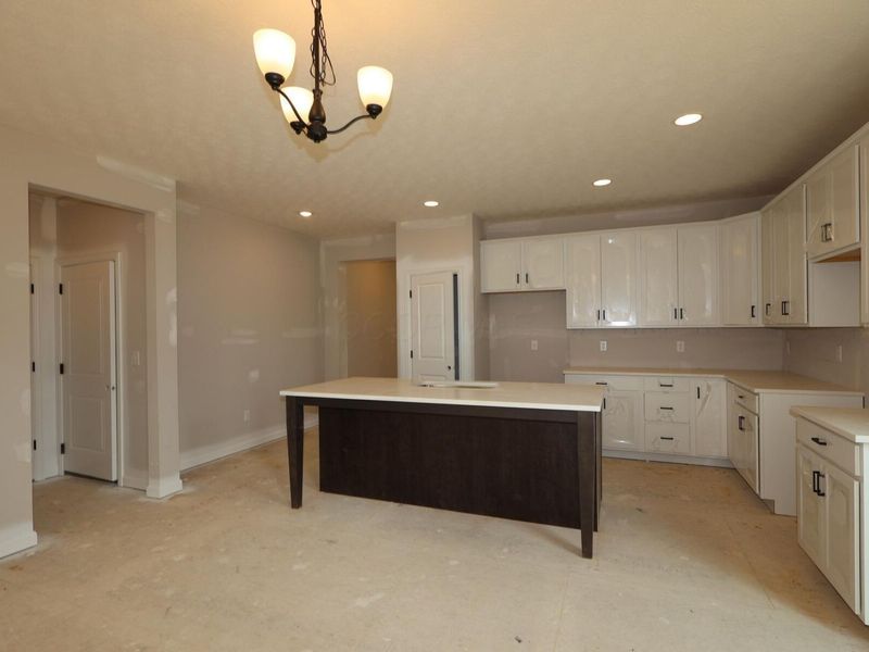 47 Englewood Road, Commercial Point, OH 43116 Photo 5