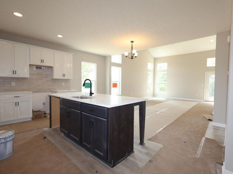 47 Englewood Road, Commercial Point, OH 43116 Photo 5