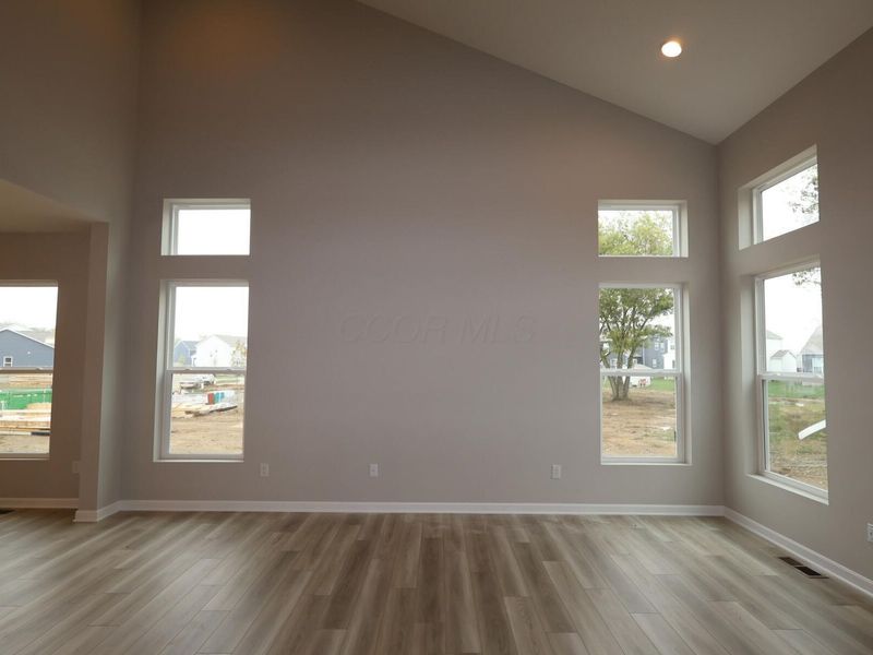 47 Englewood Road, Commercial Point, OH 43116 Photo 9
