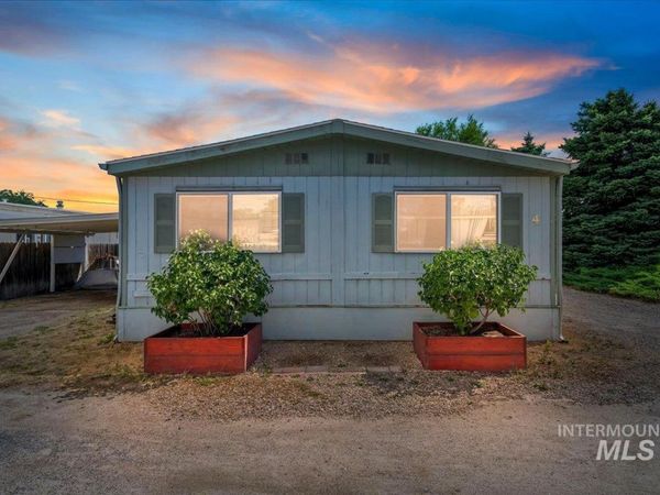 302 41st, Unit 4, Garden City, ID 83714