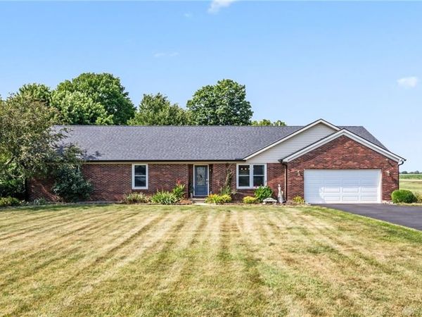 14991 Charm Hill Drive, Sidney, OH 45365