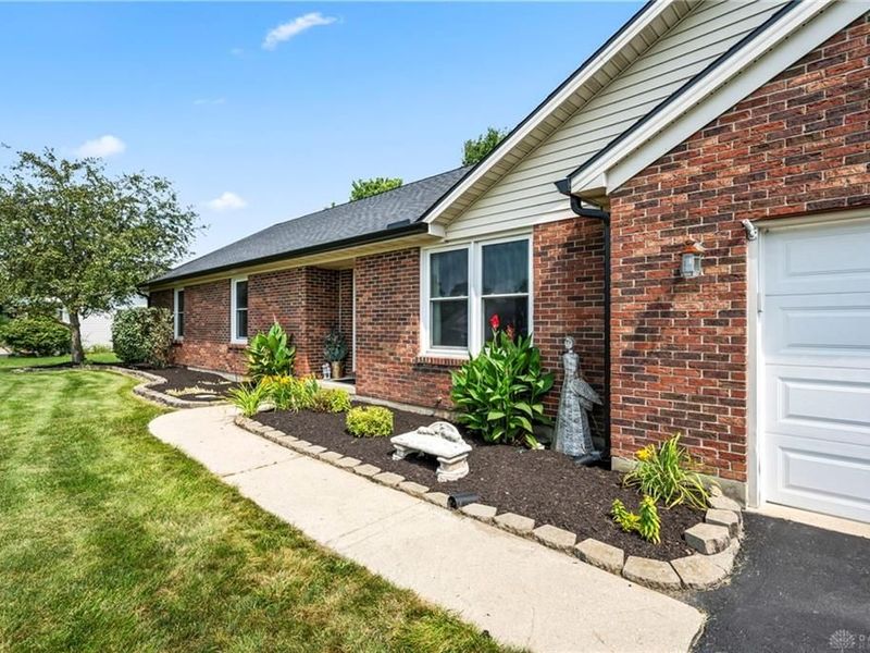 14991 Charm Hill Drive, Sidney, OH 45365 Photo 5