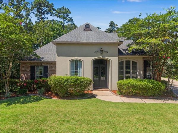 102 CASTINE OAKS Drive, Mandeville, LA 70448