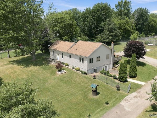 4201 Galbraith Line Road, Worth Township, Mi 48422