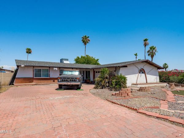 845 S VALENCIA, Mesa, AZ 85202