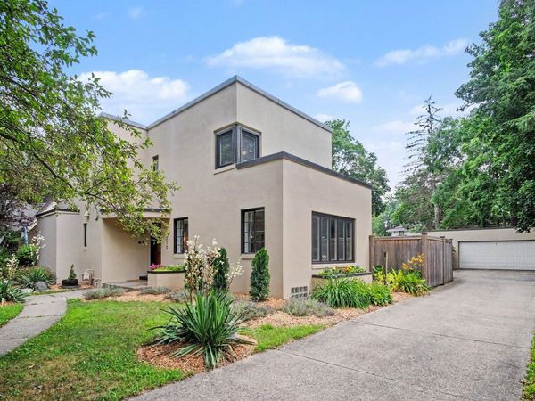 310 Aurora Street SE, Grand Rapids, MI 49507