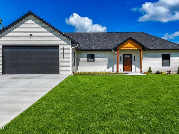 202 EL DONNA AVENUE, Eldon, MO 65026