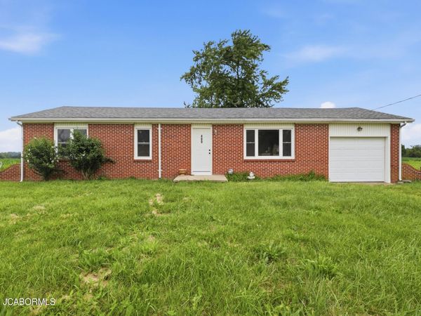 400 STATE HIGHWAY H , Clarksburg, MO 65025