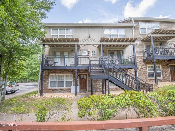 3940 Cherokee Woods Way, Knoxville, TN 37920