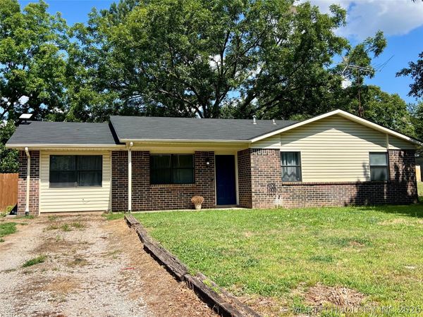 9816 County Rd 3579 , Ada, OK 74820